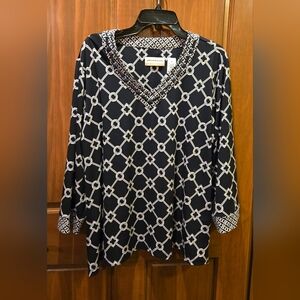Alfred Dunner Blue and White Patterned Blouse